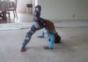 Kleiner Breakdancer