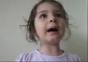 Kleine Beatboxerin