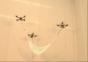 Quadrocopter werfen und fangen Ball