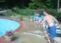 Sprung in den Pool