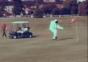Der Astronaut auf dem Golfplatz