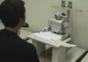 Roboter malt ein Potrait