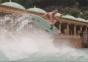 Surfer im Matrix-Style