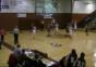 Toller Bounce beim Basketball
