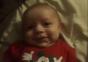 Baby mag die Lache von Mama nicht