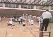 Gesichtsbremse beim Volleyball