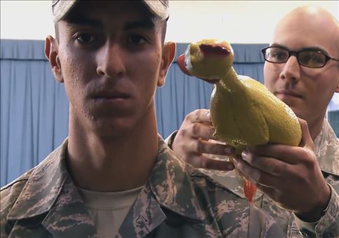 Beim Militär ist lachen verboten