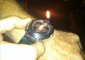Armbanduhr mit Feuerzeug