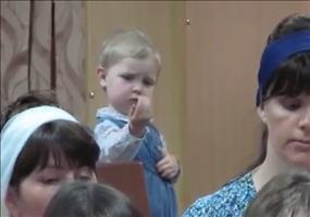 Dieses Mädchen wird mal Dirigentin