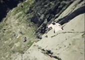 Split Of A Second - Ein Film über einen Wingsuit Flug