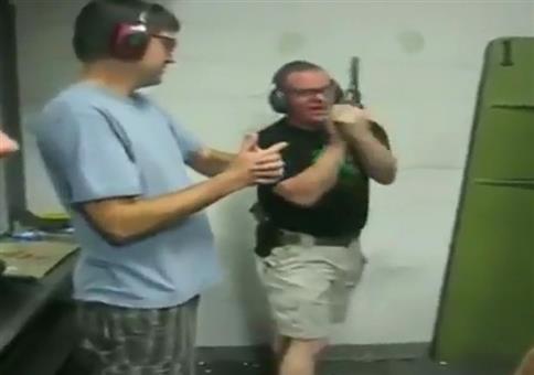 Sicherheitsunterweisung auf der Schießbahn