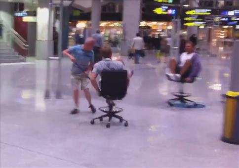 Flughafen Curling