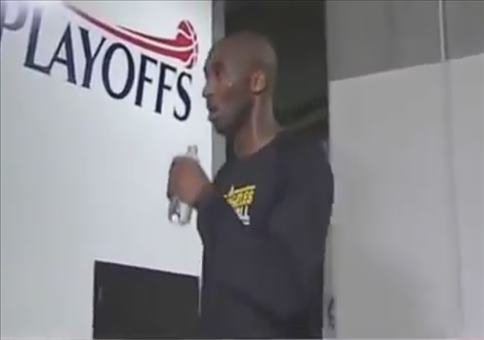 Kobe Bryant trollt Kameramann