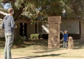 Zeitmaschine im Vorgarten