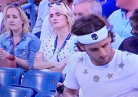 Frauen schauen genauso!