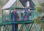 Bungee Jumping im Rollstuhl