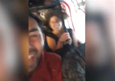 Neulich in der Achterbahn