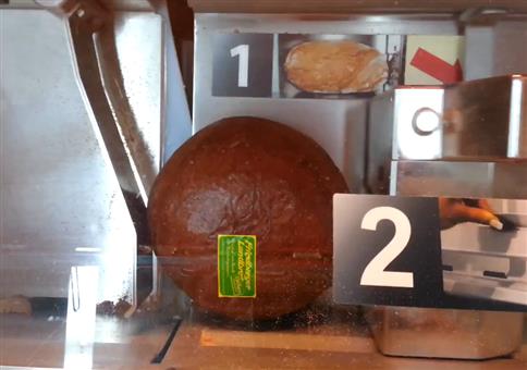 Automatische Brotschneidemaschine VS Brot