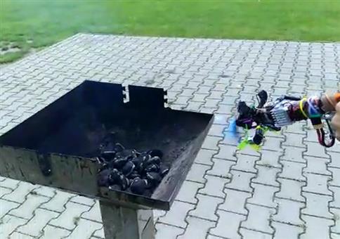 Profi-Tipp für das Pfingstgrillen: Grill in Rekordzeit anzünden