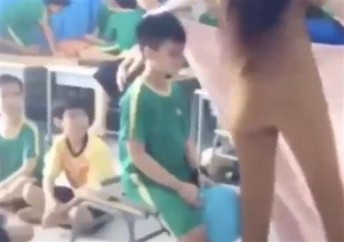 Kinder erschrecken - Kop weg