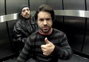 Mord im Fahrstuhl - Wie würdest du reagieren?