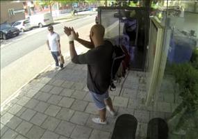 Photoshop live an der Bushaltestelle