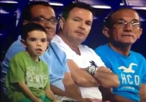 Neulich im Stadion: EY!! Wir werden gefilmt!