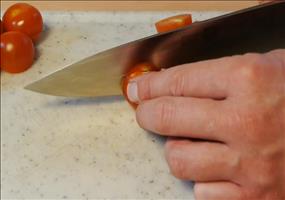 So gehts: Coktail Tomaten schneiden like a boss