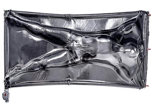 Endlich: Das Latex Vakuumbett