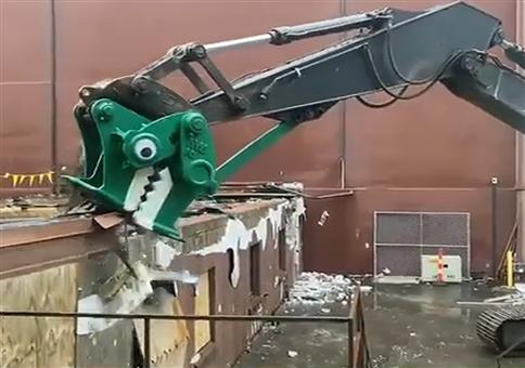 Der Dino Abrissbagger
