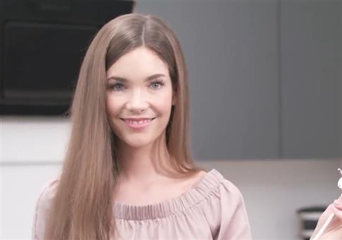 Wunderschönes echtes Lächeln