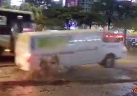 Ach, das ist nur ein kleines Schlagloch!