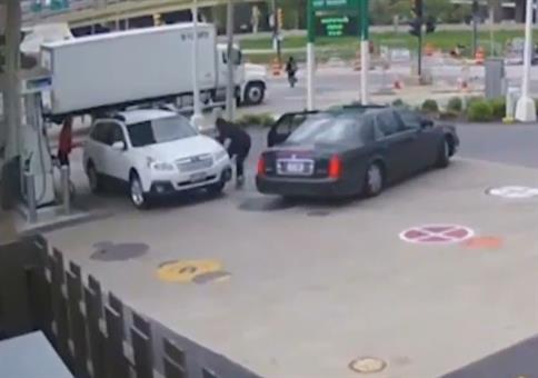 Immer den Zündschlüssel abziehen!