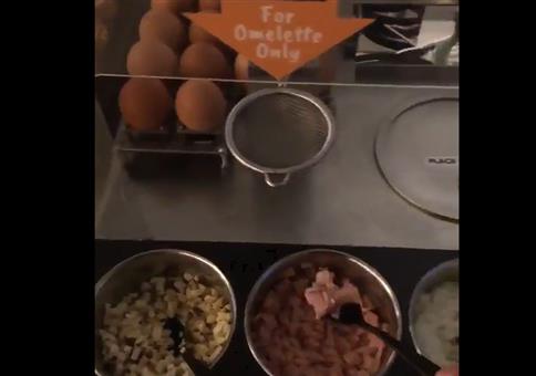 Dieser Roboter macht dir das perfekte Omelette