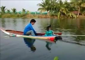 Kanu mit Turboantrieb