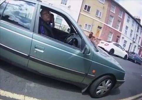 Roadrage - Autofahrer vs Radfahrer