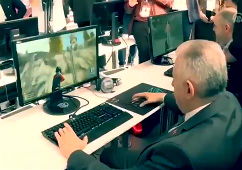 So! und nur so! halten die waren Profigamer ihre Maus