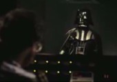 Darth Vader nimmt für TomTom Gps auf