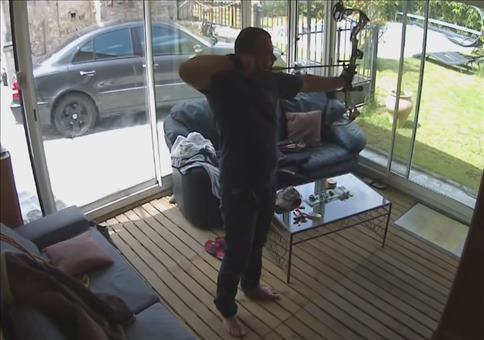 Bogenschießen im Wintergarten