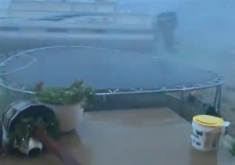 Tschüssi zum Trampolin