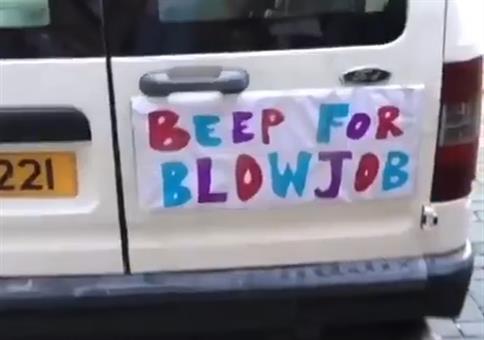 Hupe für einen Blowjob