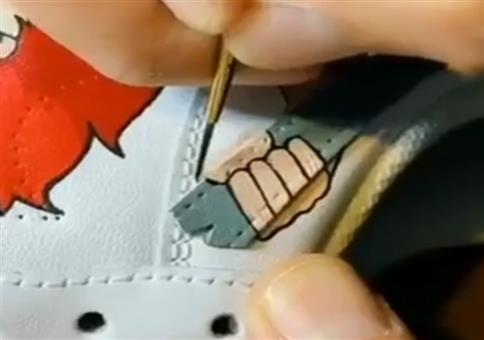 Kreatives Schuh-Upgrade