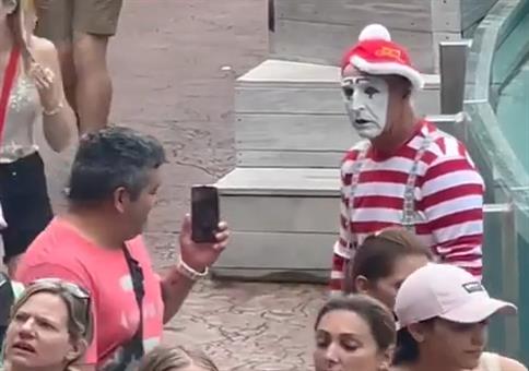 Wenn dich der Pantomime verarscht