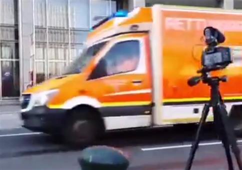 Ihr seid doch Spinner!