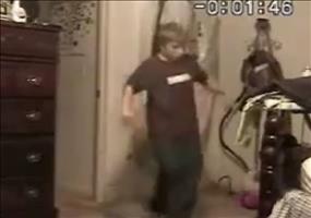 Wenn Papa beim Tanzen stört