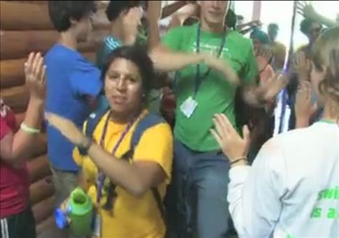 Leicht daneben im High Five Tunnel