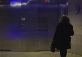 Naked Elevator - Rémi Gaillard