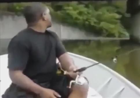 Neulich beim Angeln auf dem Fluss