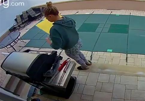 Wenn sich deine Freundin an deinem Grill zu schaffen macht