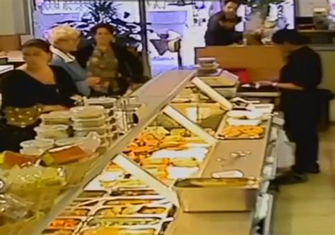 Ick bin immer der erste am Buffet